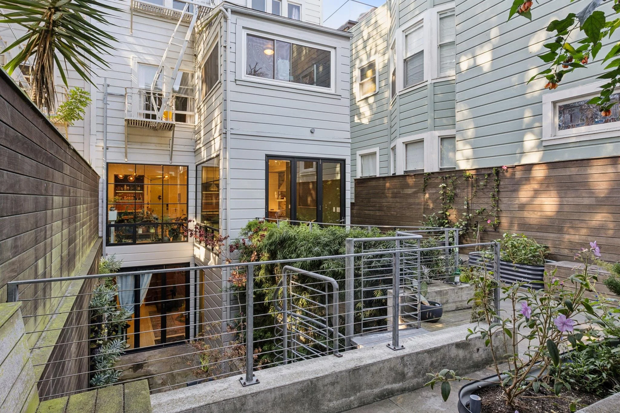011-858-ashbury-street.95571.ppu.011.jpg
