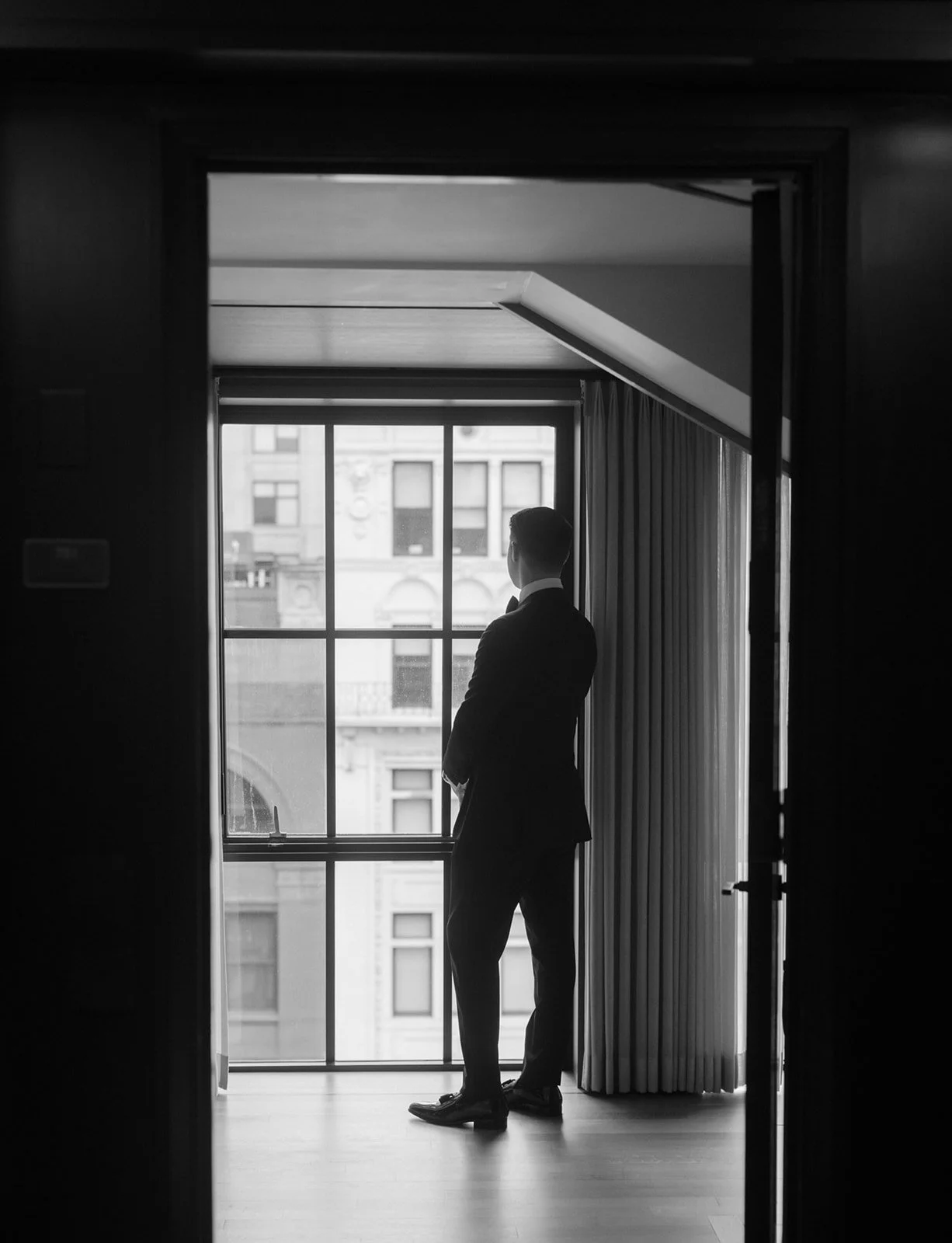 DIA-Detroit-film-wedding-photographer-176_websize.jpg