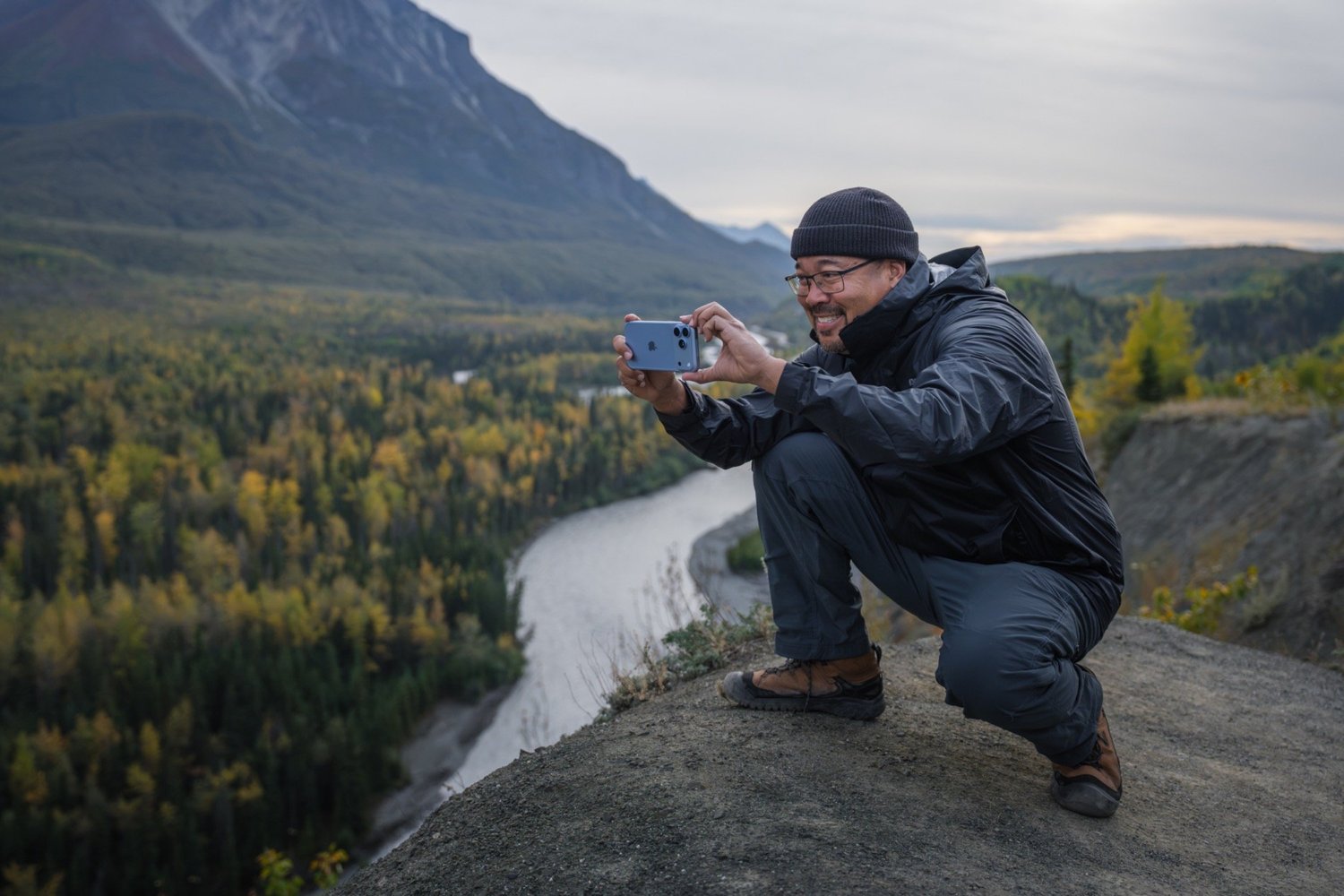 Behind the scenes: Glenn Lee Robinson photographing in Alaska