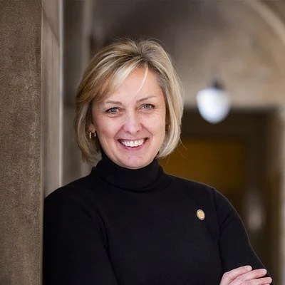 Lynne Walz