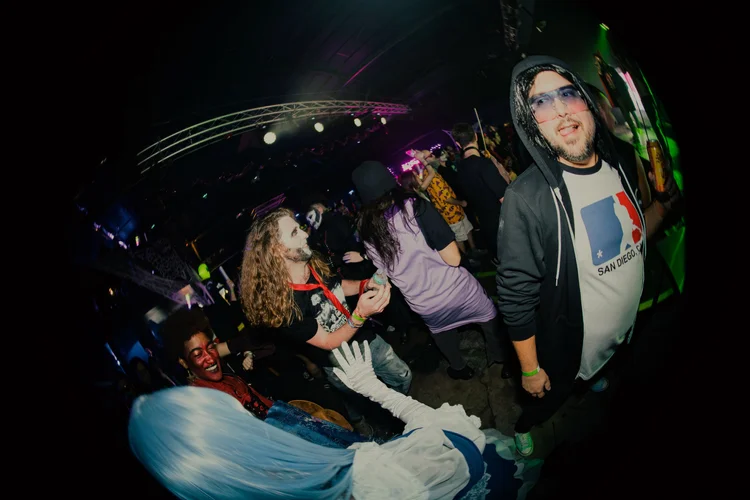 Emo Halloween gallery photo 42