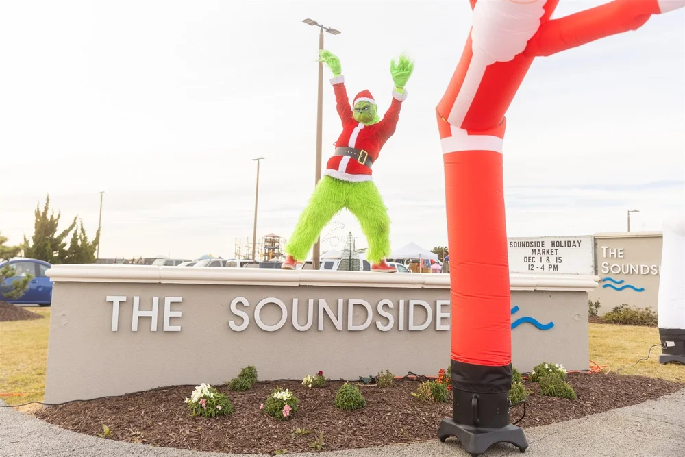 The Grinch on The Soundside sign