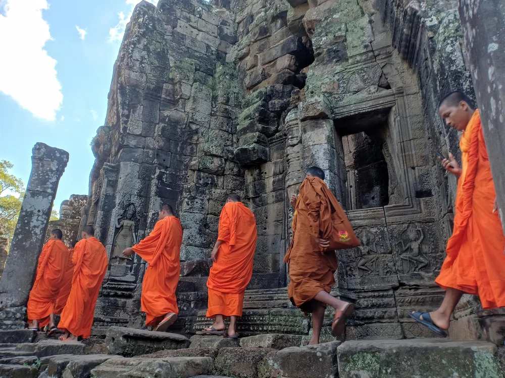 Monjes en los templos de Angkor