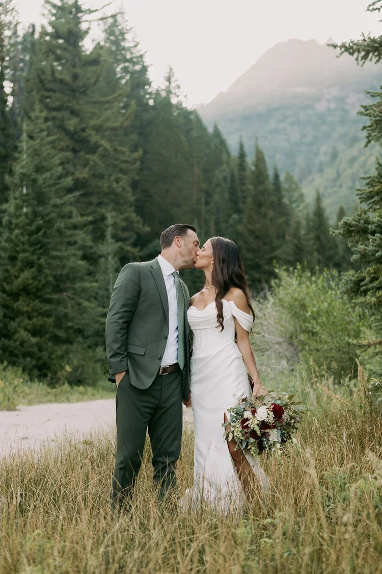 Fall mini session location at Jordan Pines, Utah
