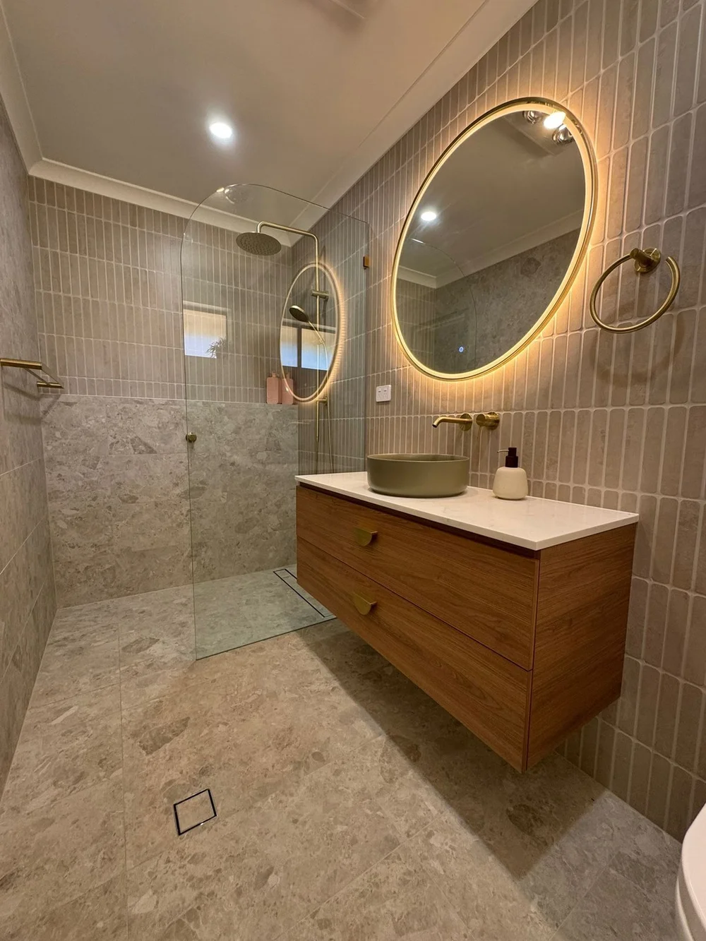 Ensuite renovation in Gooseberry Hill, Perth