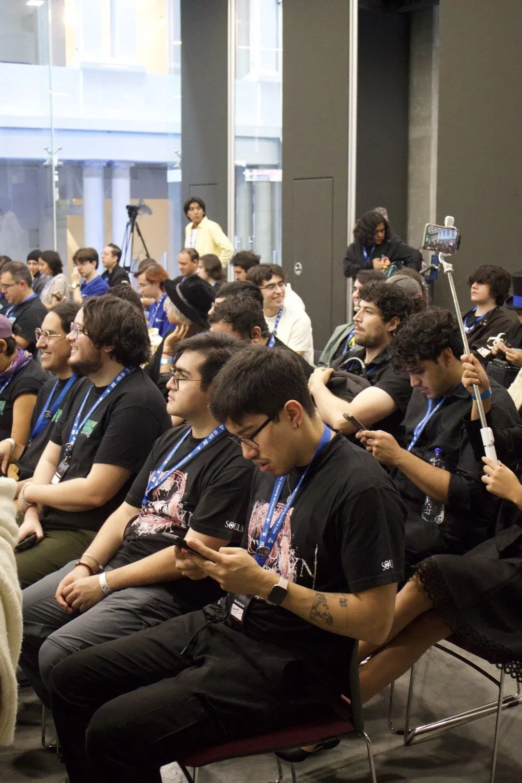 Sala llena durante una conferencia de GCMX 2025
