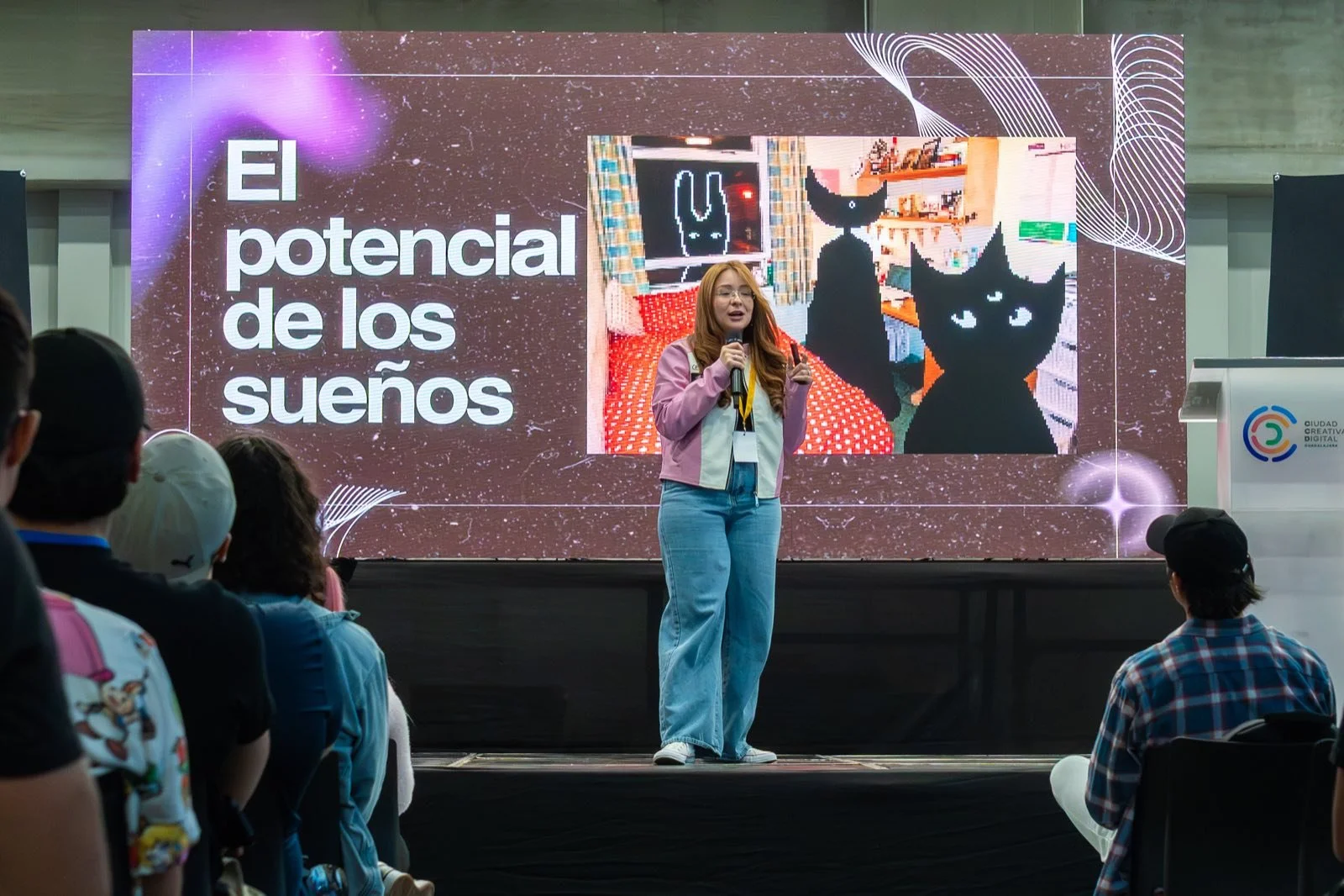 Conferencia «El potencial de los sueños» en el escenario de GCMX 2025