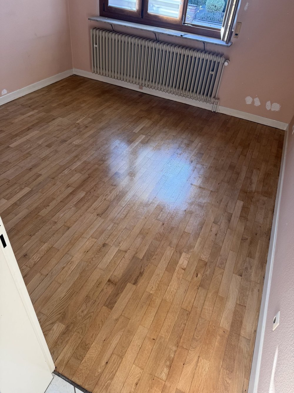 Parquet ancien poncé et vitrifié