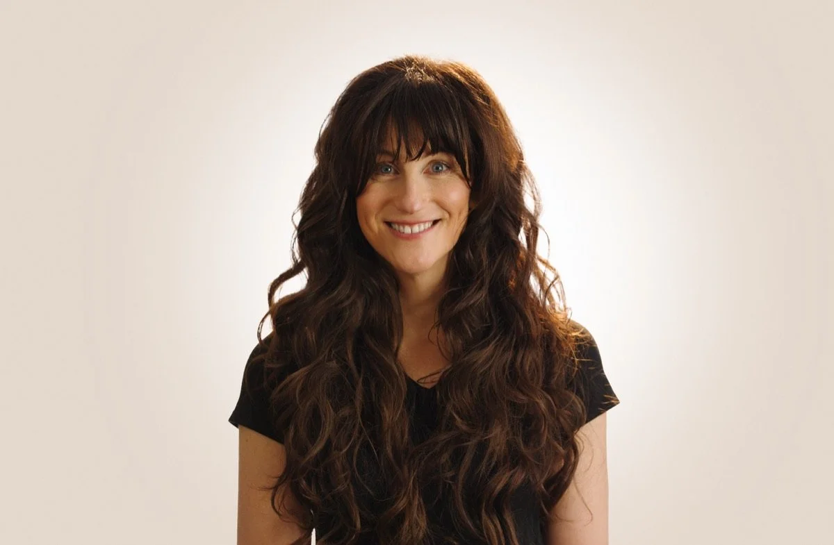Headshot of Jennifer