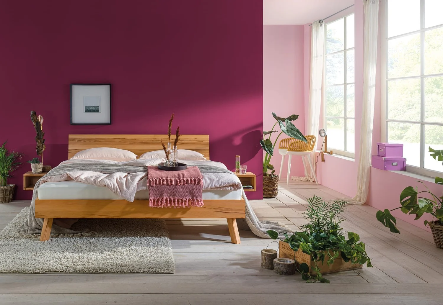 Dormiente KB_23 solid heartwood beech bed in a colourful bedroom