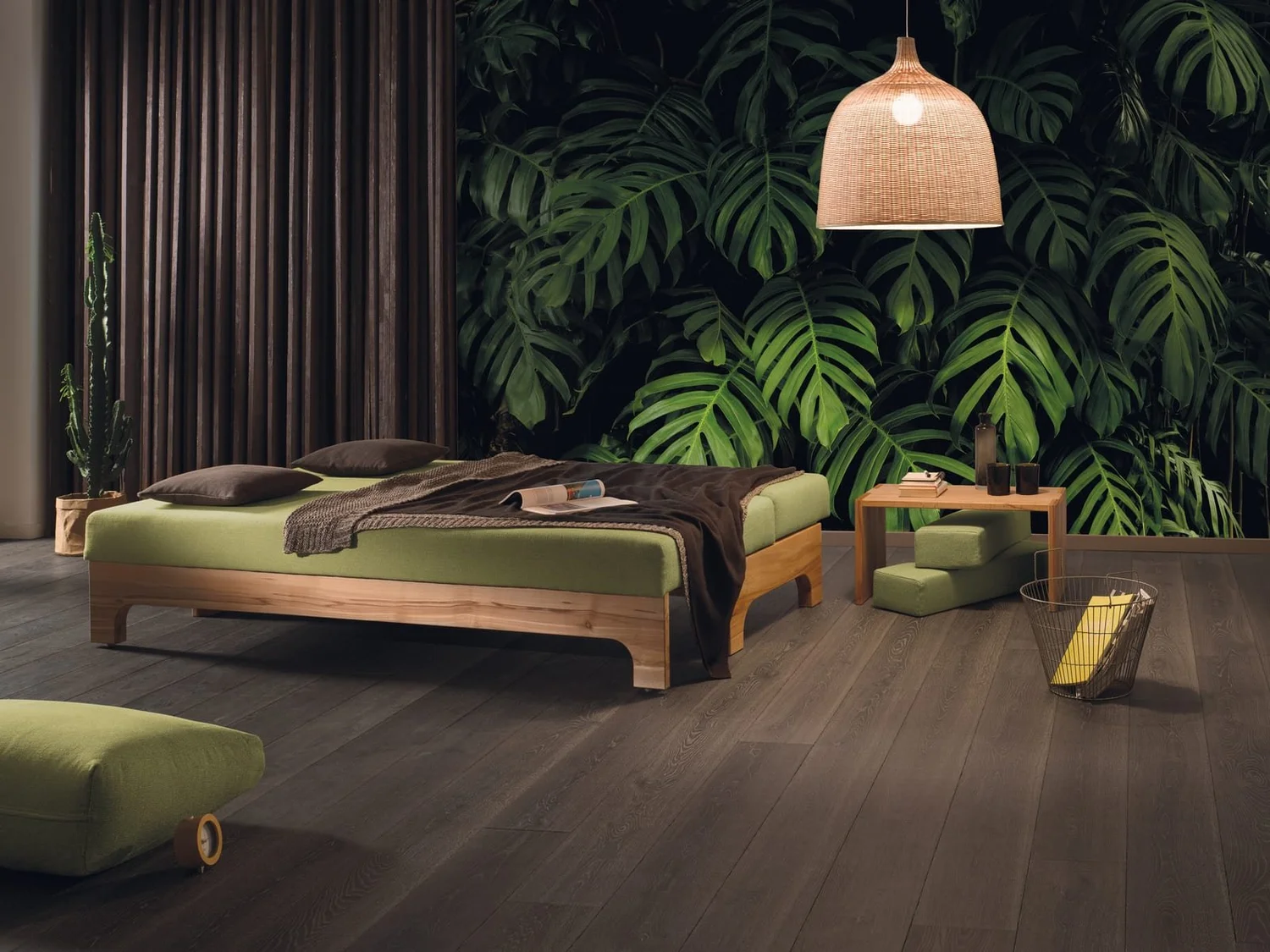 Zedulo 4 opened into a double bed on its wooden frame