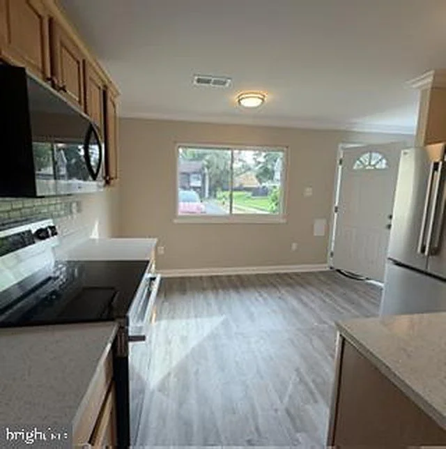 1318 Wexford Ct photo 2