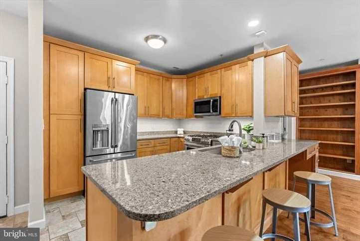 1701 Lake Shore Crest Dr #21 photo 3