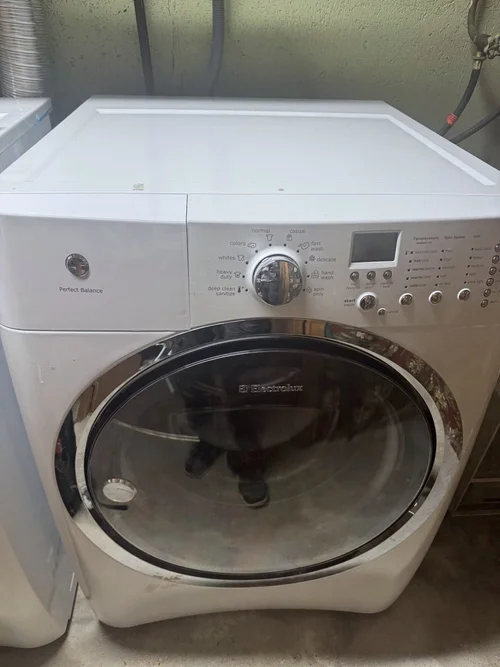 Front-load washing machine