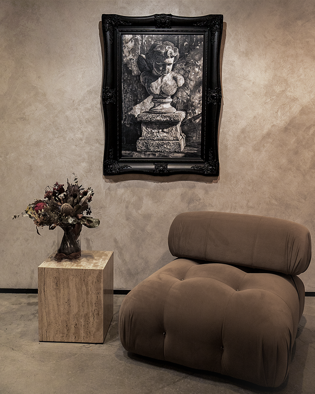 Vestigia V displayed in an interior
