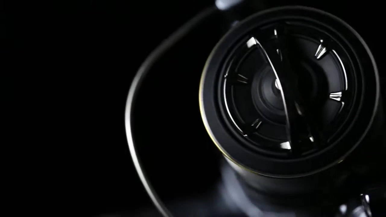 Close-up of the Ultegra drag dial in my dark-room setup.