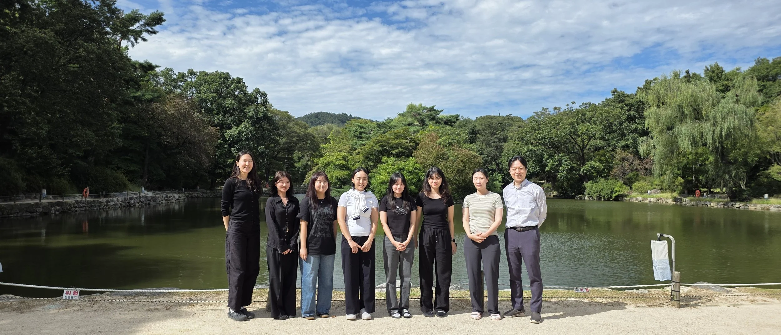 Sep 23, 2025 — Lab members at Seoul National University Cancer Research Institute.